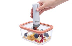 STATUS – Комплект вакуумни контейнери от огн. стъкло Viva, 4 части - 0,5L+1,4L+2,6L+ Eл. помпа BVP50